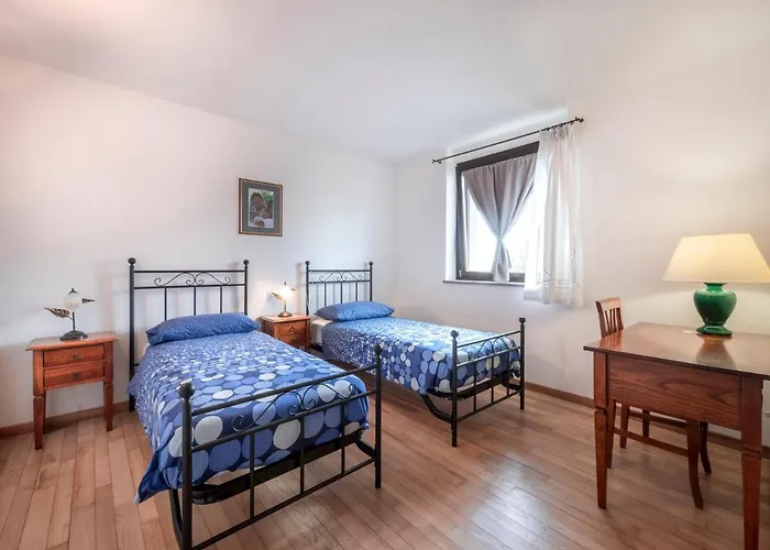 Domus Magna-3 By Interhome Nyaraló